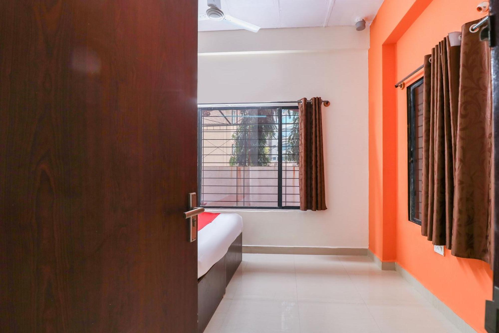 Hotel O The Royal International Hotel Bengaluru Zewnętrze zdjęcie