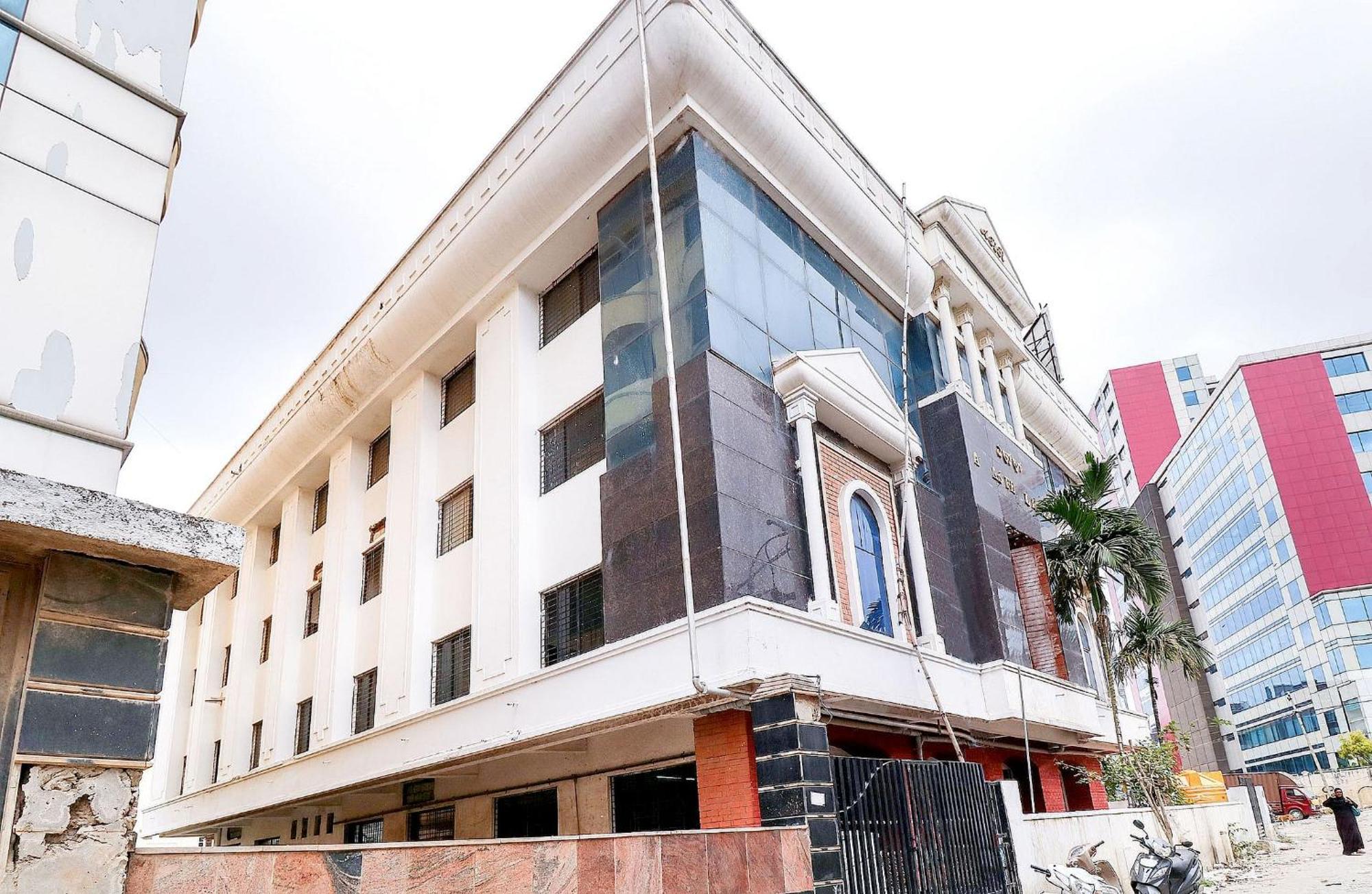 Hotel O The Royal International Hotel Bengaluru Zewnętrze zdjęcie