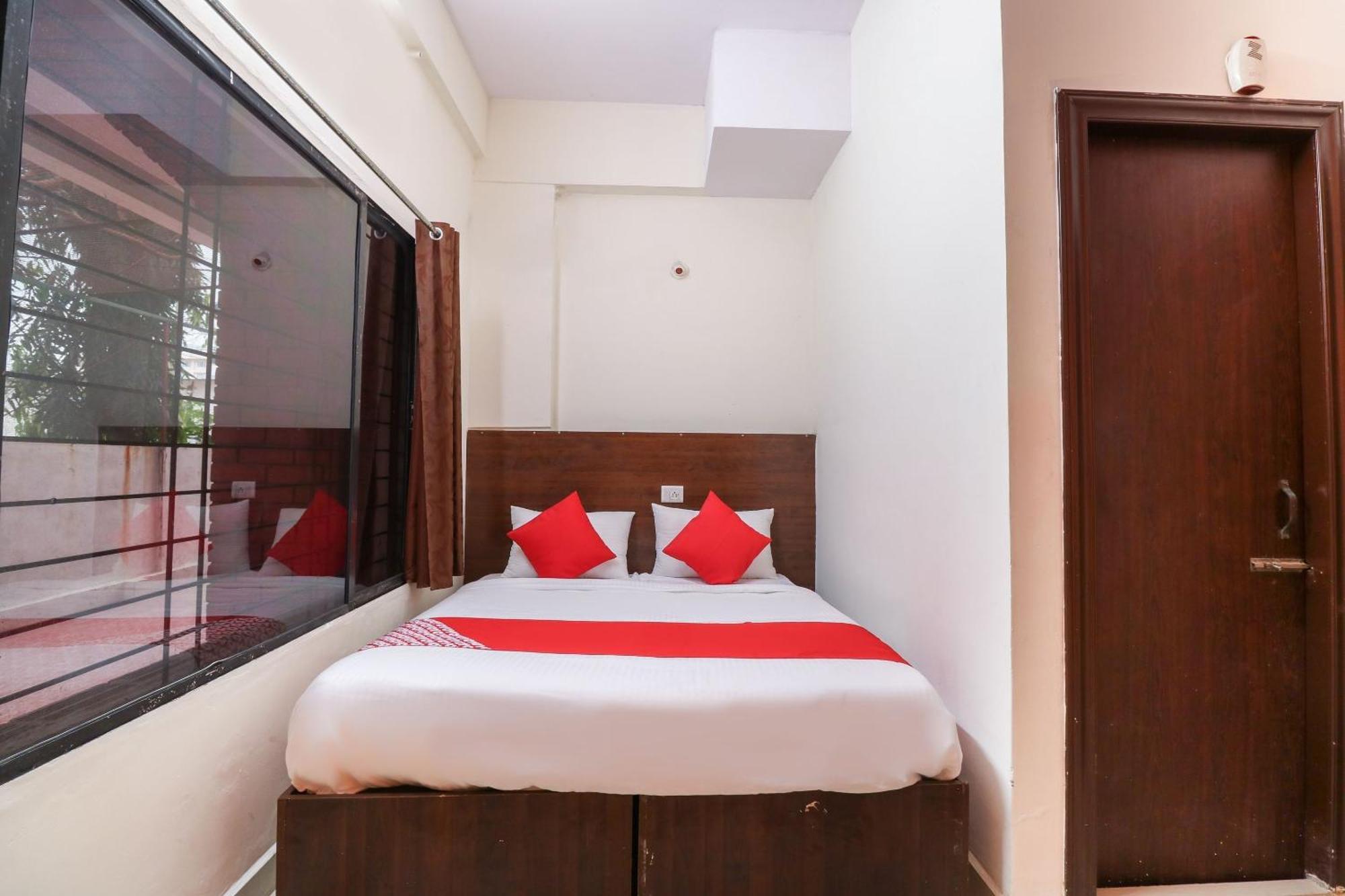 Hotel O The Royal International Hotel Bengaluru Zewnętrze zdjęcie